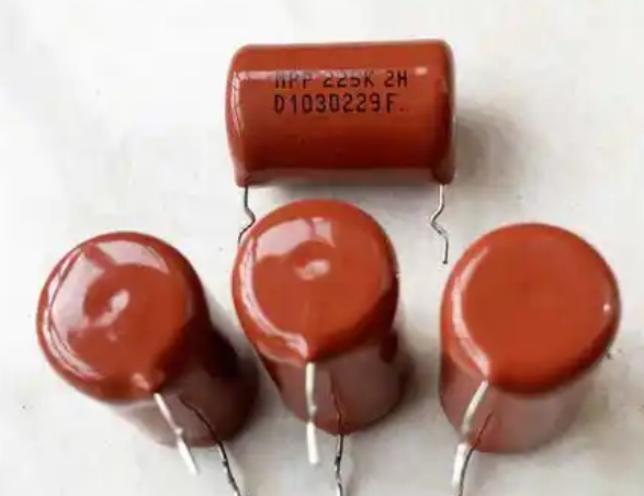 電容 電容